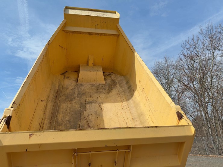 2012-gvm-ut5212-powerplatform-multipurpose-vehicle-image-27