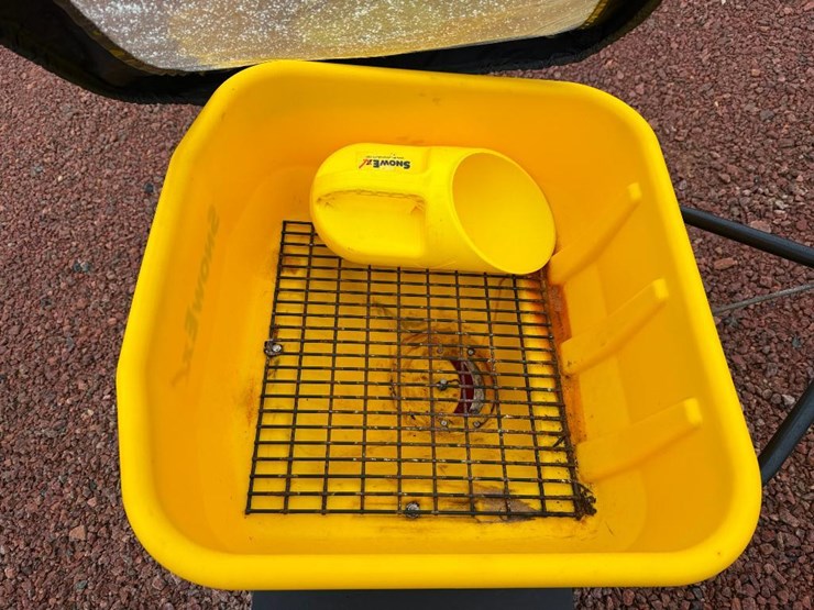 #19-•-lot-19-image-9