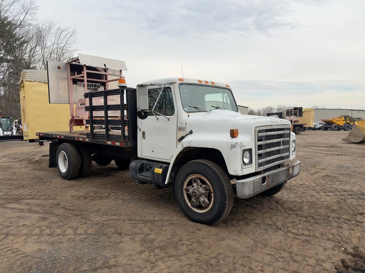 1987-international-s1954-image-7