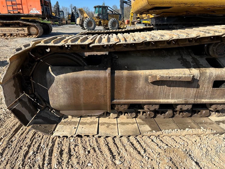 2011-caterpillar-336dl-image-63