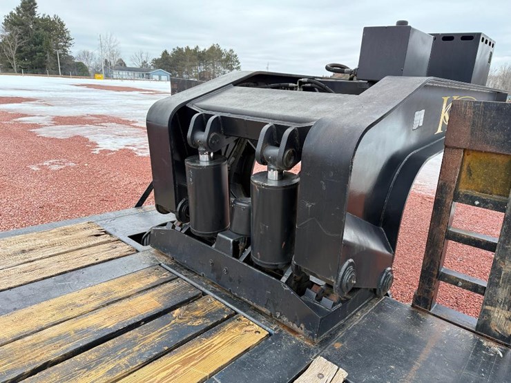 #301-•-lot-301-image-23