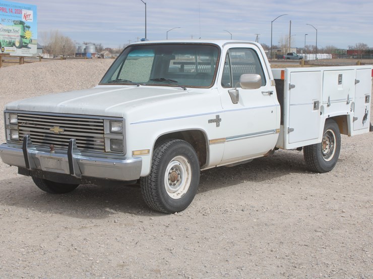 1984-chevrolet-c20-image-57