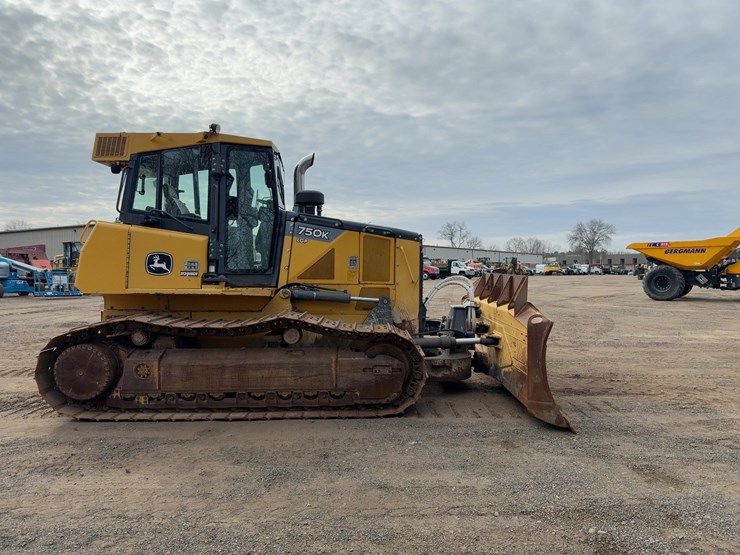 2014-deere-750k-lgp-image-6