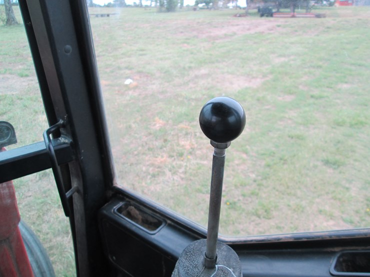 1977-international-886-image-37