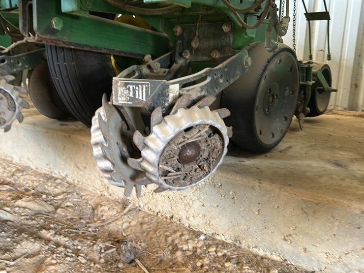 john-deere-1720-image-12
