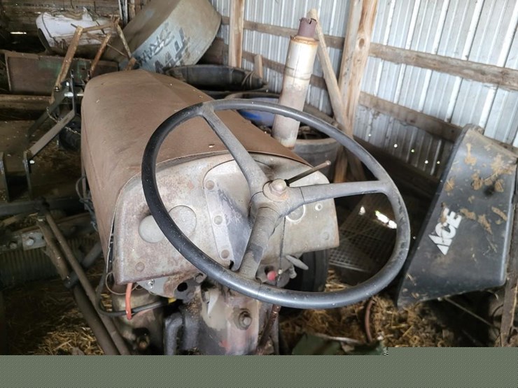 ferguson-to20-image-43