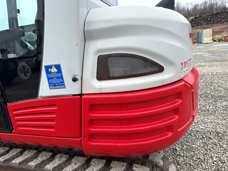 takeuchi-tb285-image-59