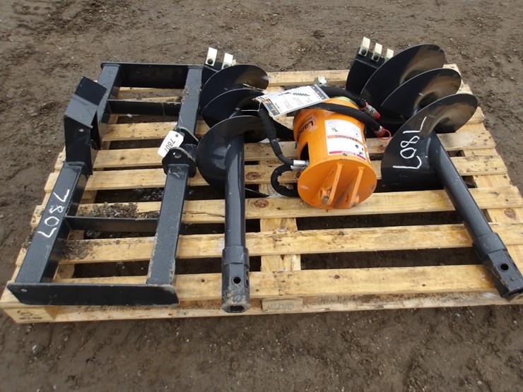 #7807-•-hd-skid-steer-auger-drive-&-bit-attachment-image-1