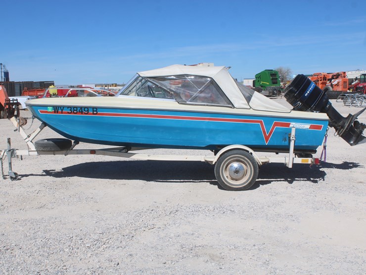 #3047-•-vanco-16ft-ski-boat-image-10