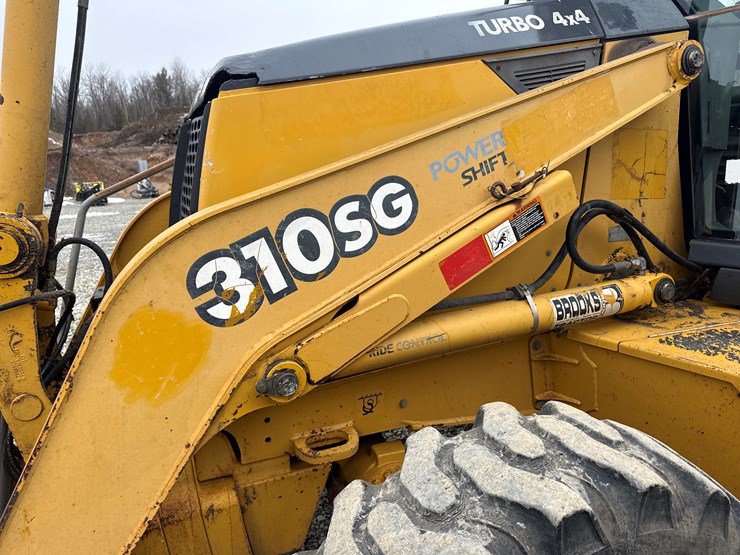 2001-deere-310sg-image-22