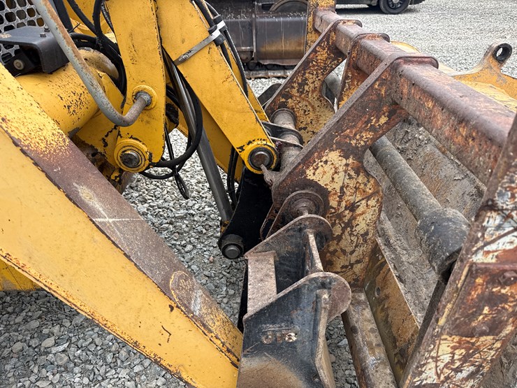 2001-deere-310sg-image-16