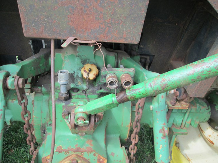 1975-john-deere-2030-image-7