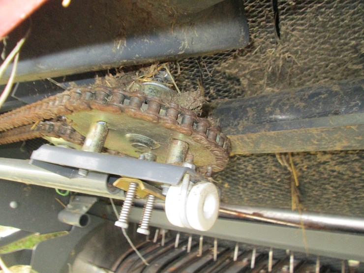 massey-ferguson-1745-image-23