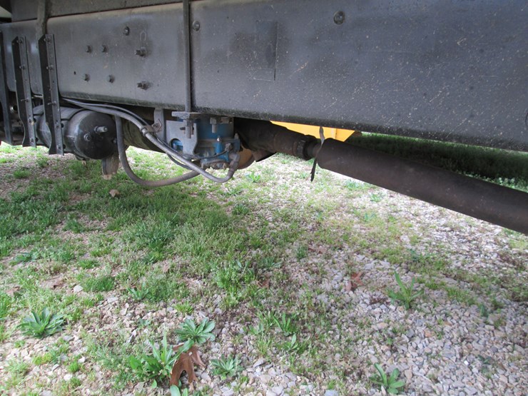 1997-ford-f800-image-7