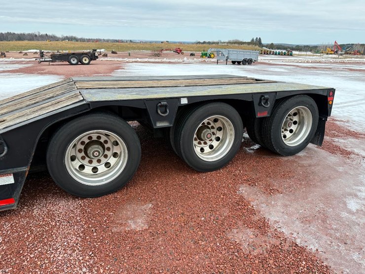 #301-•-lot-301-image-10