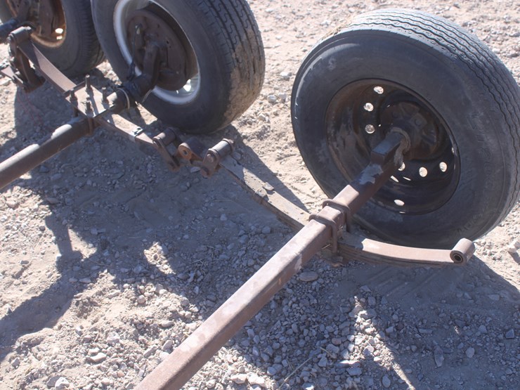 #3089-•-3-axles-with-springs-and-tires-image-7