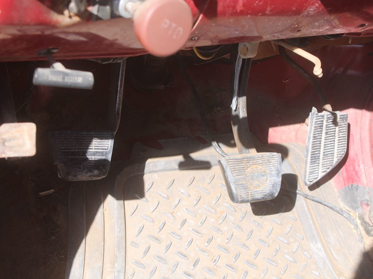 #3022-•-1980-chevy-silverado-3/4-ton-truck-with-flatbed-image-25