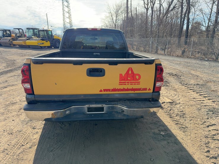 2004-chevrolet-silverado-1500-image-4