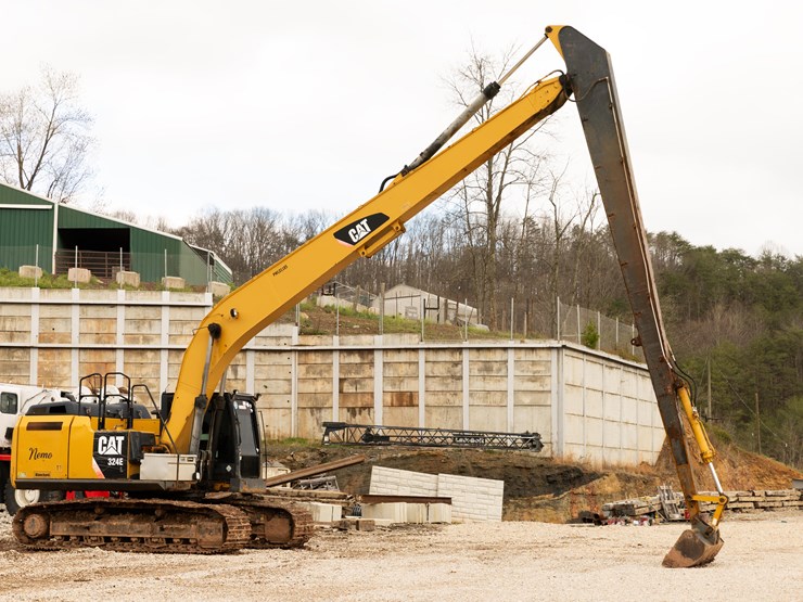 2013-caterpillar-324e-image-4