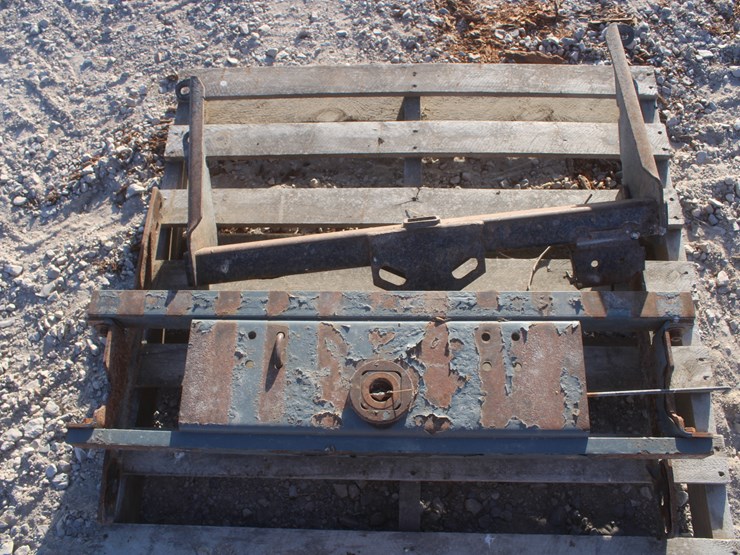 #3094-•-2-hitches-image-1