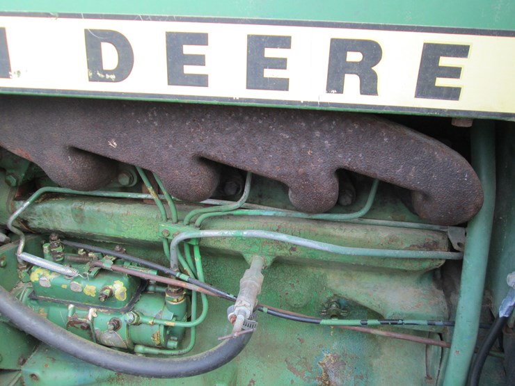 1975-john-deere-2030-image-19