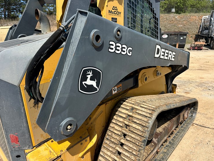 2017-deere-333g-image-18
