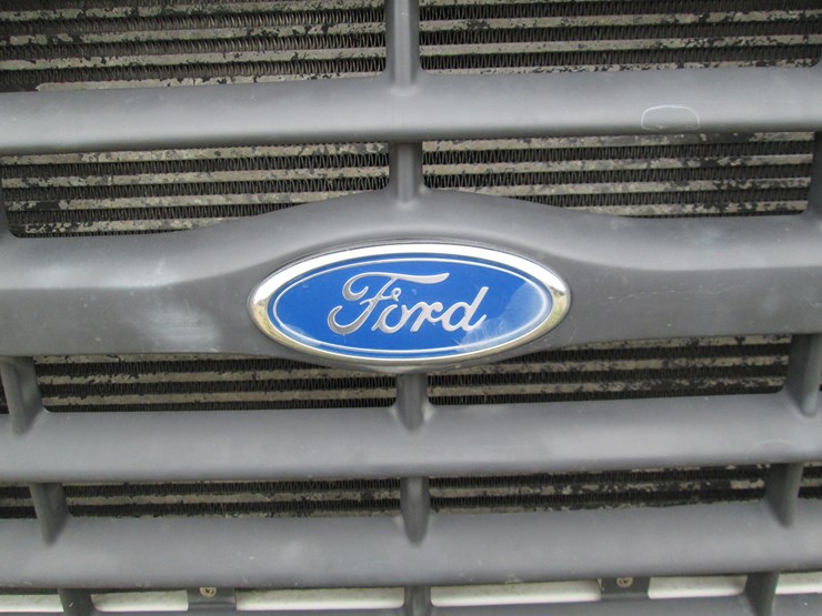1997-ford-f800-image-20