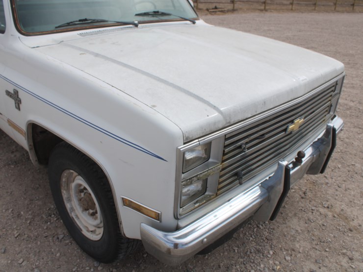 1984-chevrolet-c20-image-35