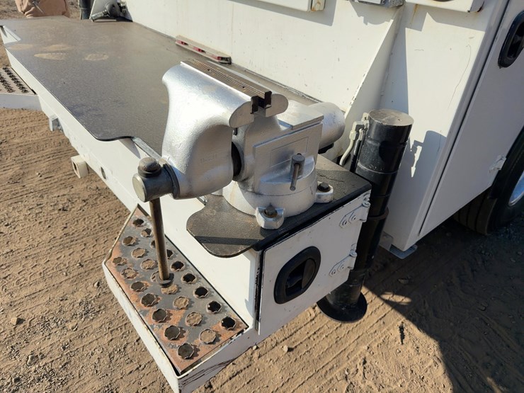 2016-imt-8600-image-30