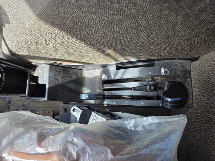 1997-john-deere-5300-image-28