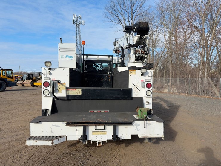 2017-kenworth-t270-image-4