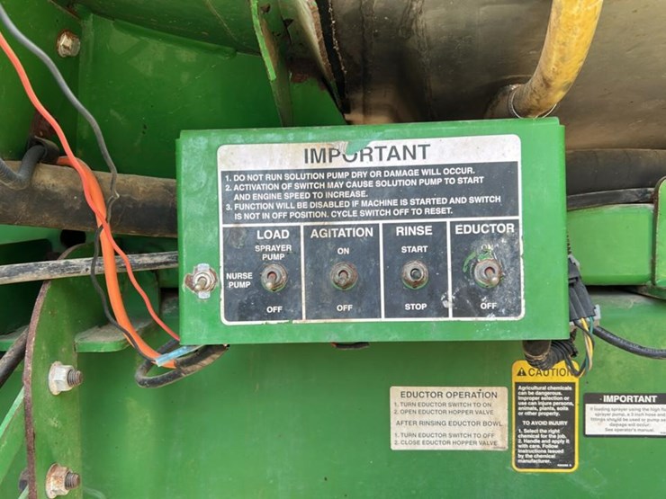 2014-john-deere-4940-image-22