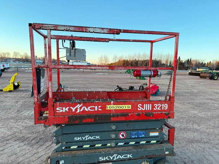 2016-skyjack-sjiii3219-image-10