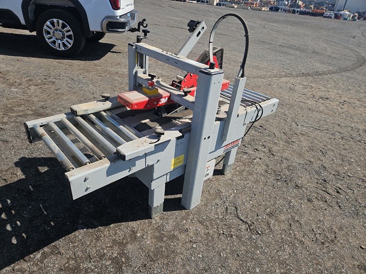 3m-box-taping-machine-image-3