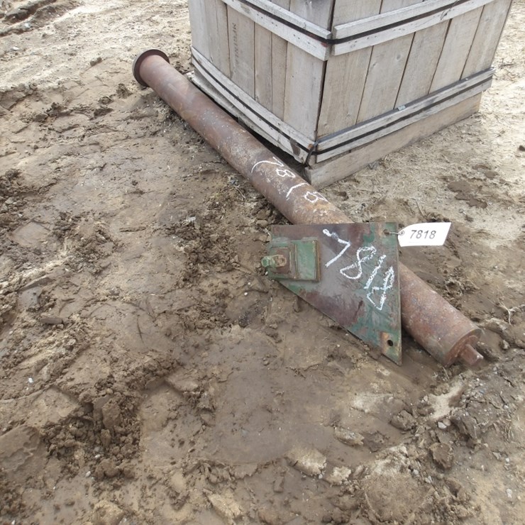 #7818 • Brillion Packer Axle