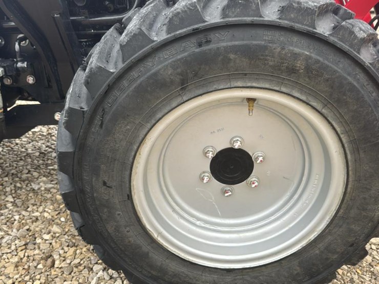 2025-mahindra-5145-image-22