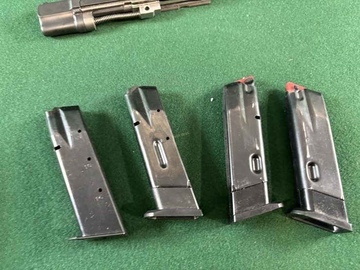 cz-85-combat-9mm-pistol-&-cz-22lr-conversion-image-15