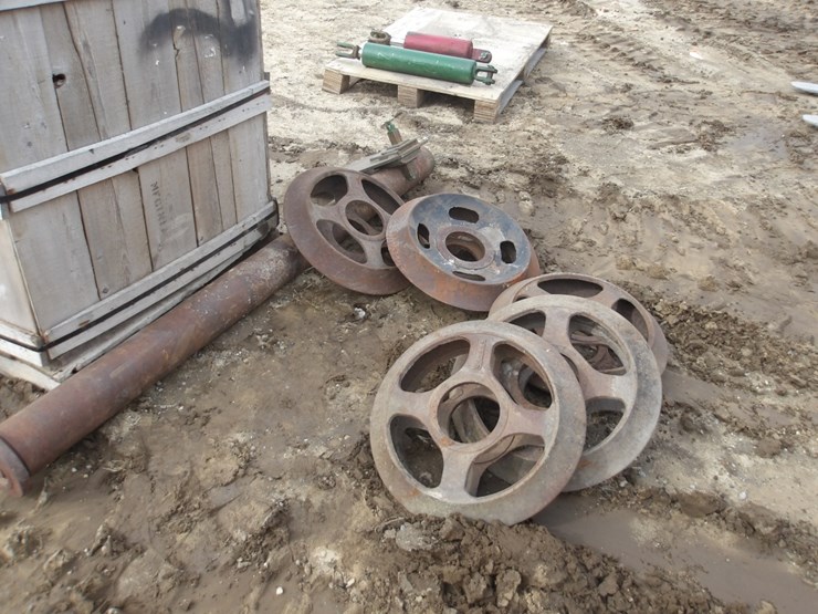 #7820-•-(18)-brillion-cultipacker-wheels-image-6