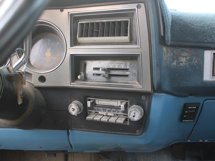 1984-chevrolet-c20-image-47