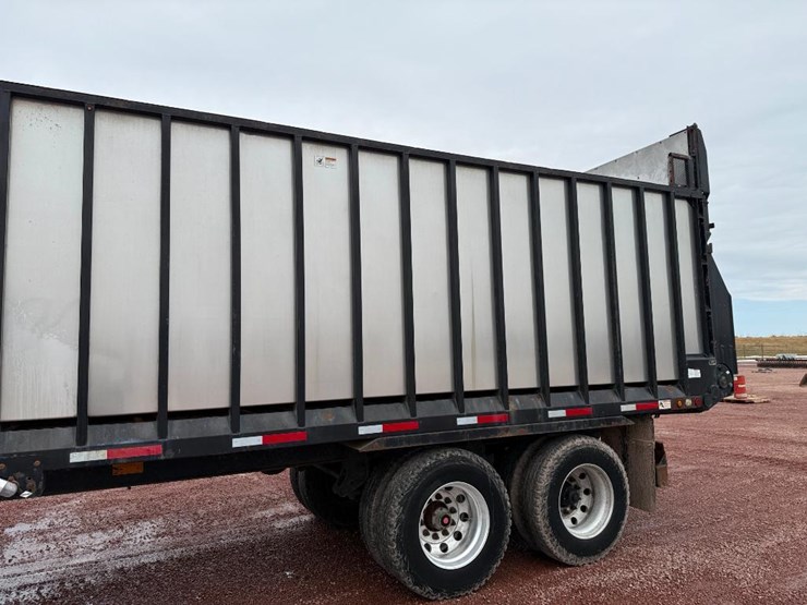 #302-•-lot-302-image-11