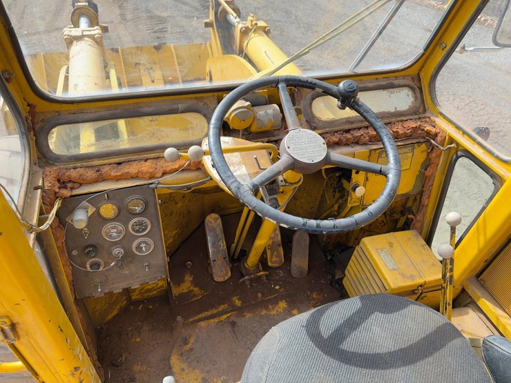 1975-clark-175b-image-23