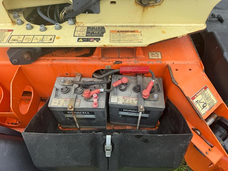 2016-jlg-t500j-image-43