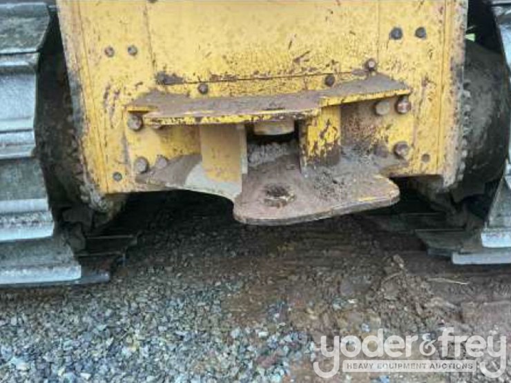 2014-caterpillar-d6k2-xl-image-31
