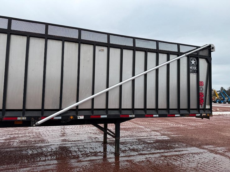 #302-•-lot-302-image-16