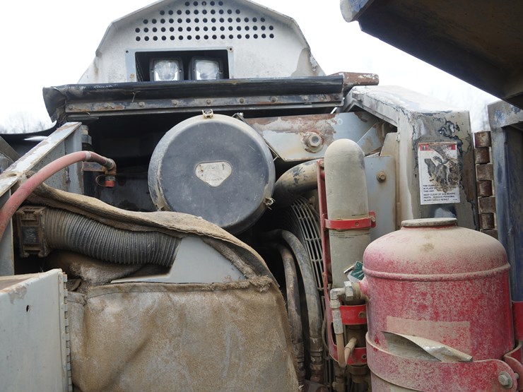 2011-timberpro-tf830b-image-121