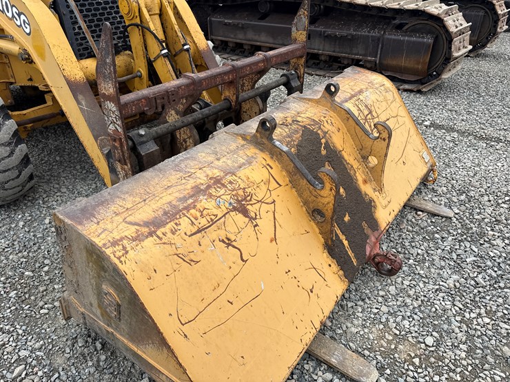 2001-deere-310sg-image-14