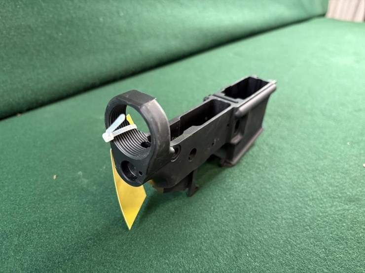 anderson-arms-am-15-multi-cal-lower-image-2