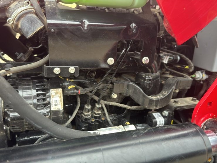 2025-mahindra-5145-image-49