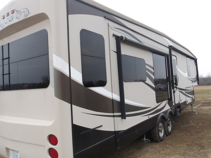 #7364-•-2015-jayco-pinnacle-fifth-wheel-camper-image-8