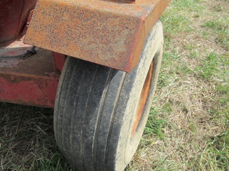 case-ih-1250-image-16